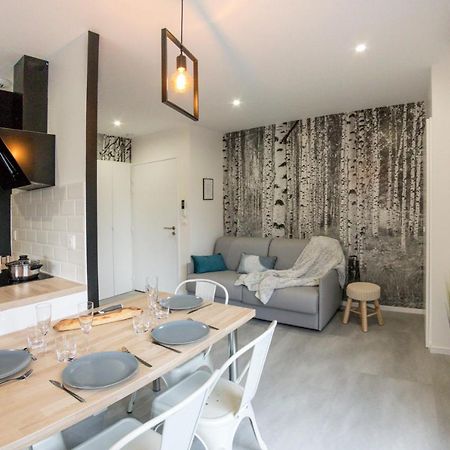 Appart-Hotel N 4 Calme Avec Terrasse, Wi-Fi Haut Debit, Petit-Dejeuner, Room-Service Et Parking Prive Chouzelot Exteriér fotografie