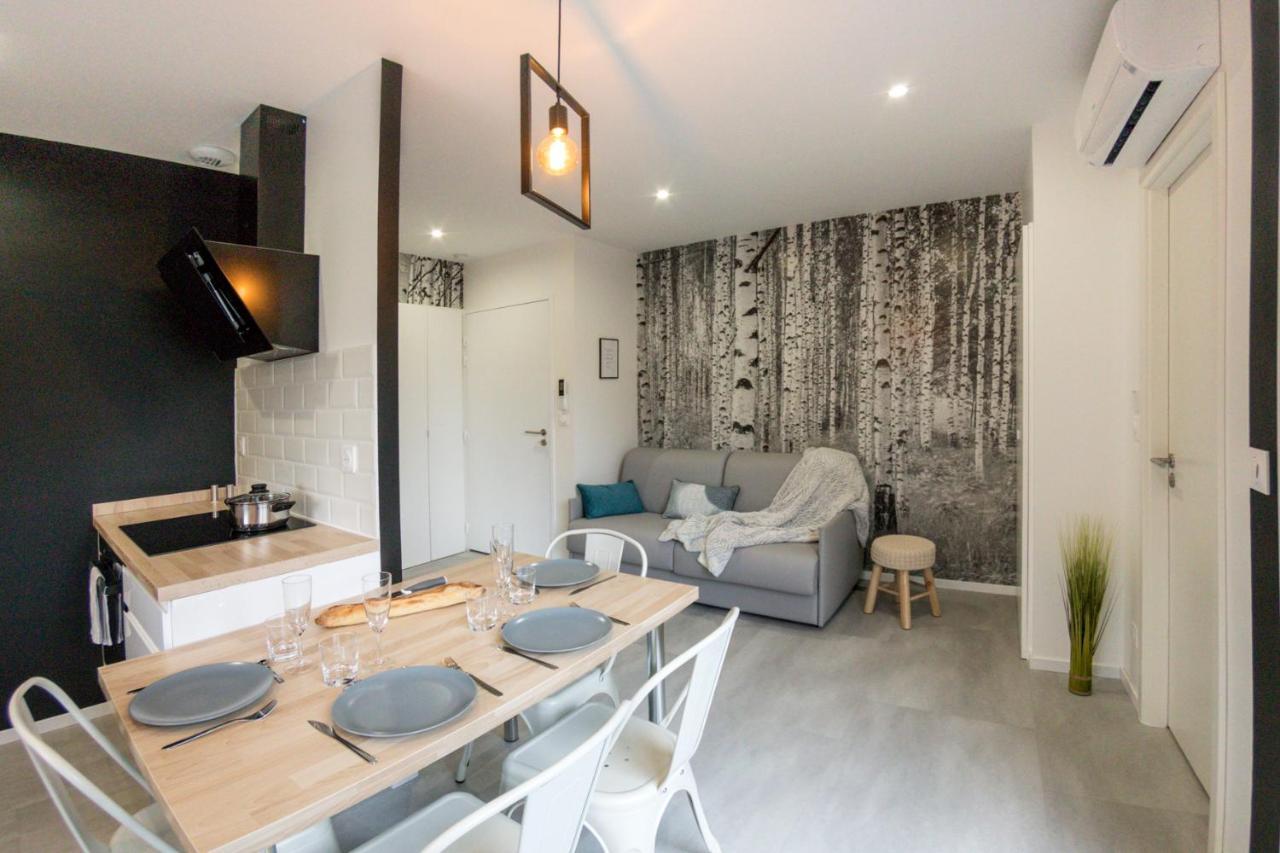 Appart-Hotel N 4 Calme Avec Terrasse, Wi-Fi Haut Debit, Petit-Dejeuner, Room-Service Et Parking Prive Chouzelot Exteriér fotografie