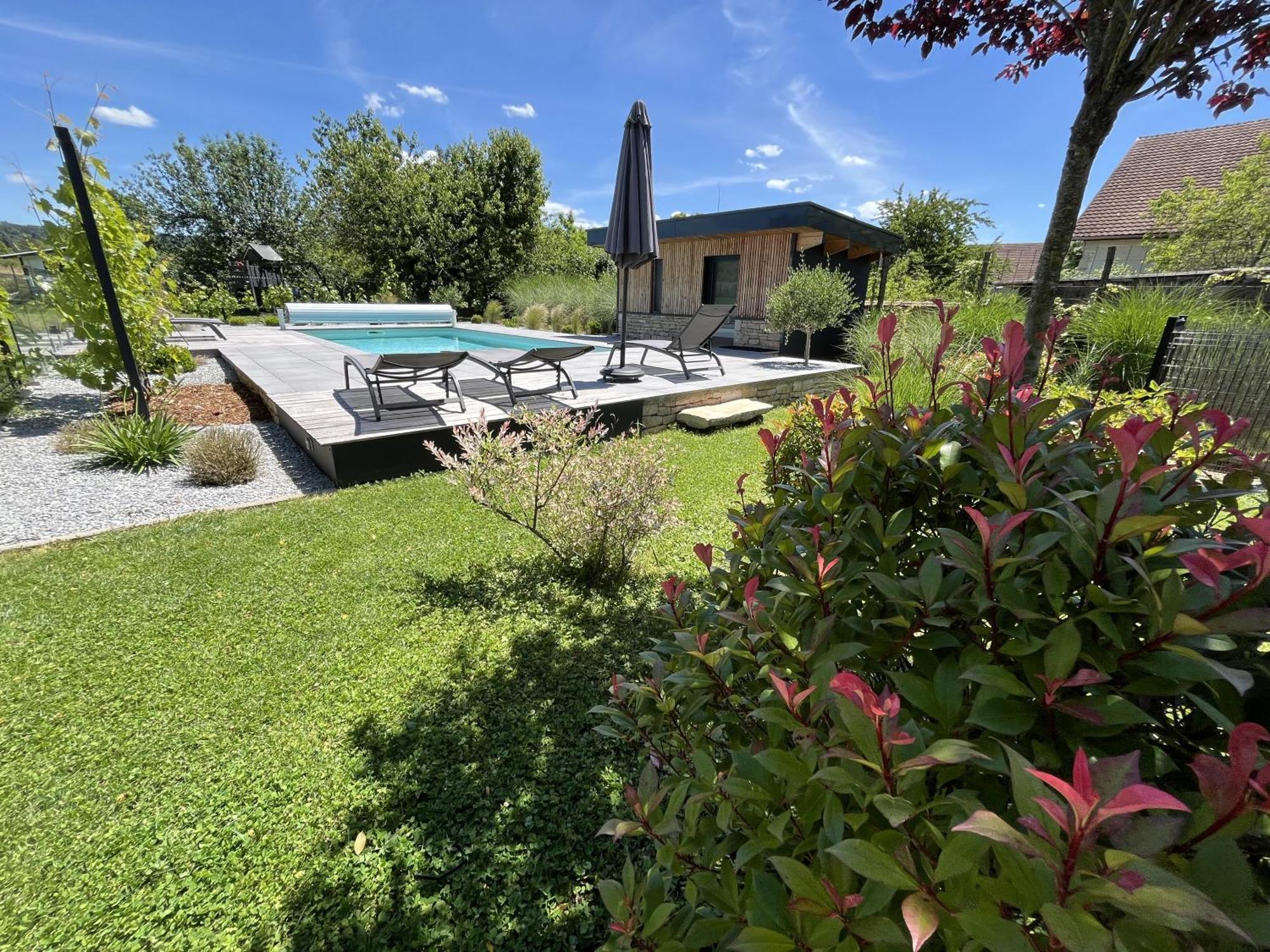 Appart-Hotel N 4 Calme Avec Terrasse, Wi-Fi Haut Debit, Petit-Dejeuner, Room-Service Et Parking Prive Chouzelot Exteriér fotografie